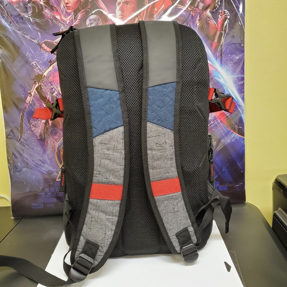 Captain America Laptop Backpack - Picture 5 of 16